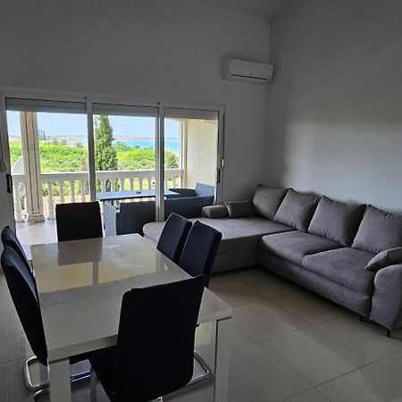 Elizabeta Apartments Nin Exteriér fotografie